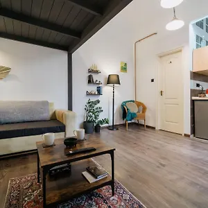Olive Eden Apartment