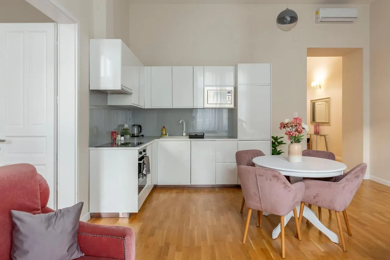 Luxury 3Bedrm 2Bathrm Apartment With Danube River View Budapest