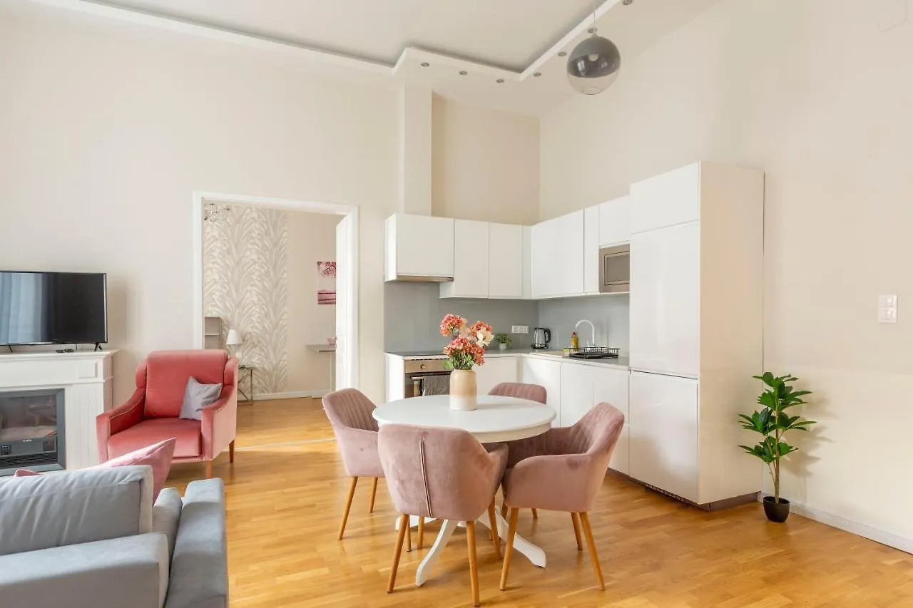 Luxury 3Bedrm 2Bathrm Apartment With Danube River View Budapest 0*,  Hungary
